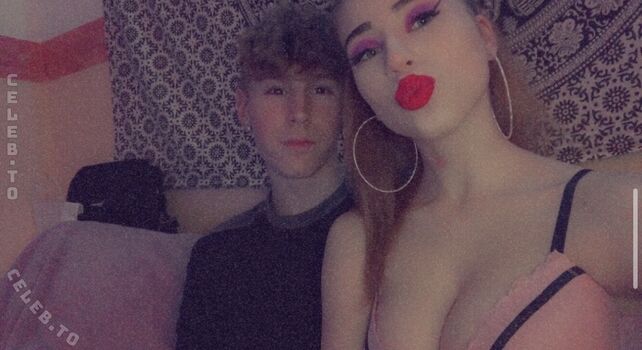 Haesicks / leaked private content