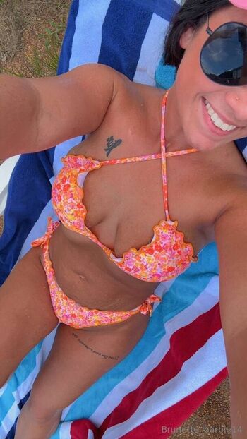 brunette_barbie_1