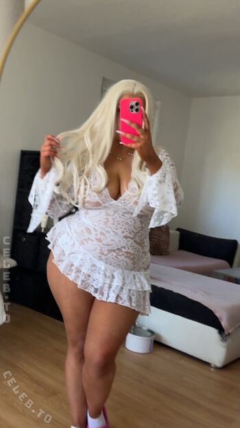 Notilirida/ leaked private content