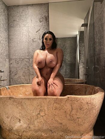 Theiconicashley/ leaked private content