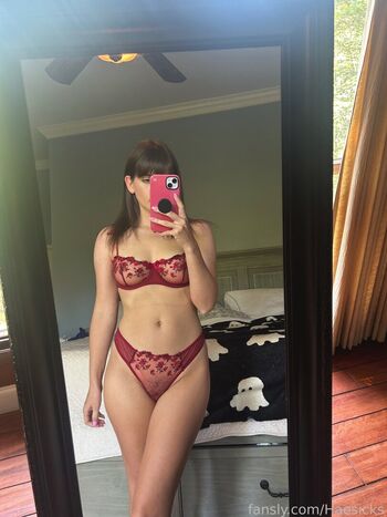 Haesicks page leaked private content