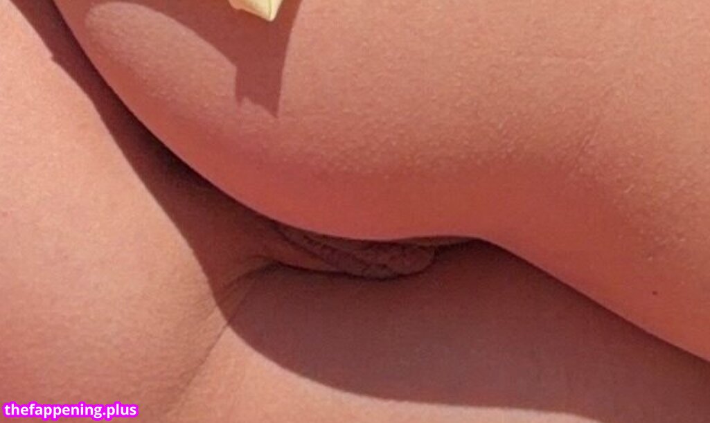 Haesicks / leaked private content