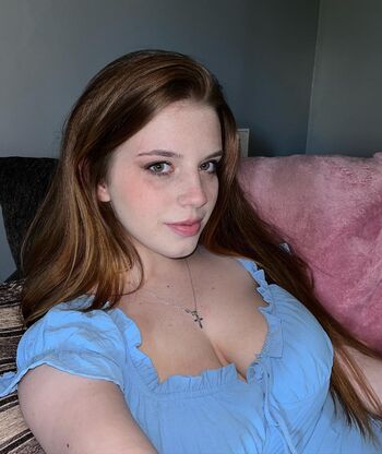 Petite doll anna annakissksyuk/ leaked private content