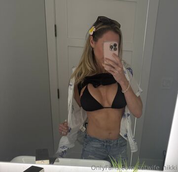 Meikoui/ leaked private content