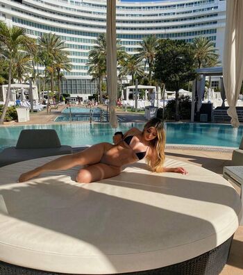Lora lunara/ leaked private content