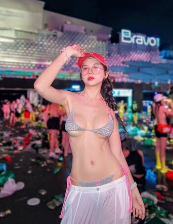Cafe lu girls/ leaked private content