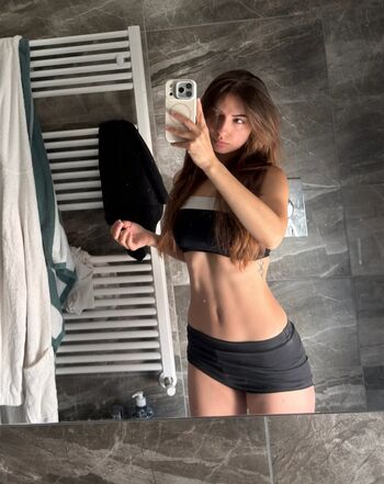 Haesicks / leaked private content