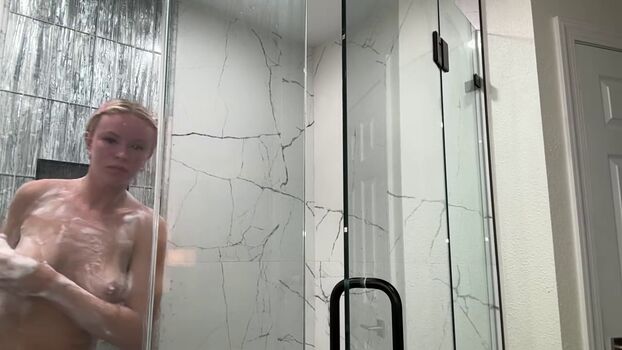 Haesicks / leaked private content