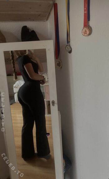 Alexandrabiancaaa/ leaked private content