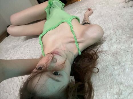 Haesicks / leaked private content