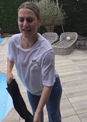 Carliemoser leaked private content