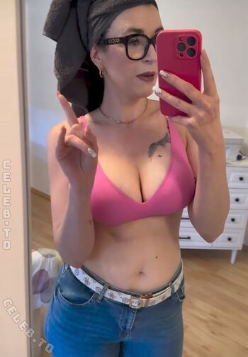 Alyne lary/ leaked private content