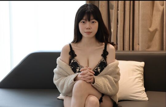 Lucyalexandra page leaked private content