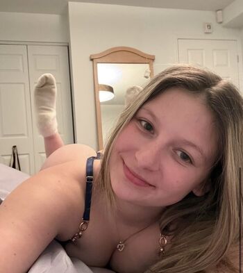 Peachsnbean/ leaked private content