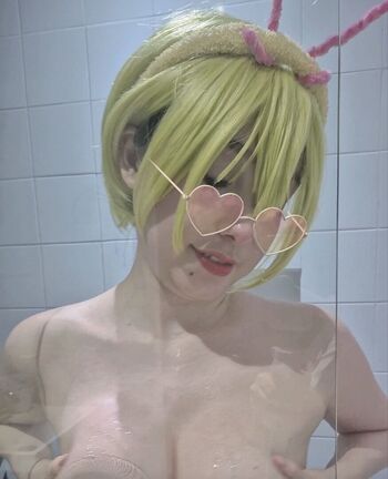 Cinnabrit/ leaked private content