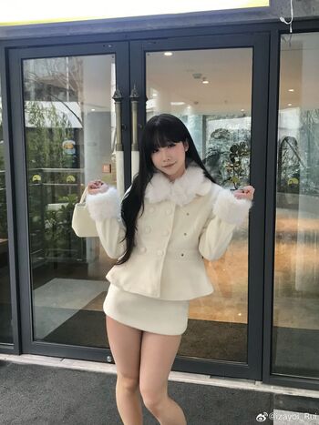 Shiliuyelei leaked private content