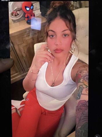 Harpermadi/ leaked private content