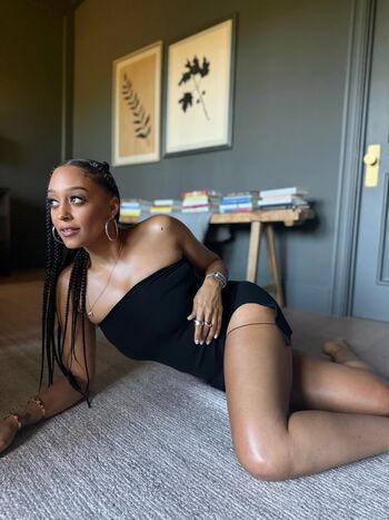 Tia Mowry