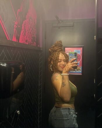 Adami langley/ leaked private content