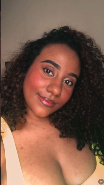 Kamryn bedore/ leaked private content