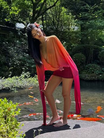 Honeybree leaked private content